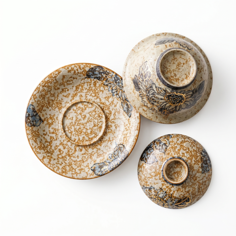 Celadon Gaiwan Tea Cup with Gilded Gongfu Tasting Vessel_ring01