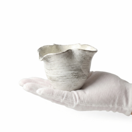 Rustic Flower Rim Cha Hai For Gongfu Tea_ring01